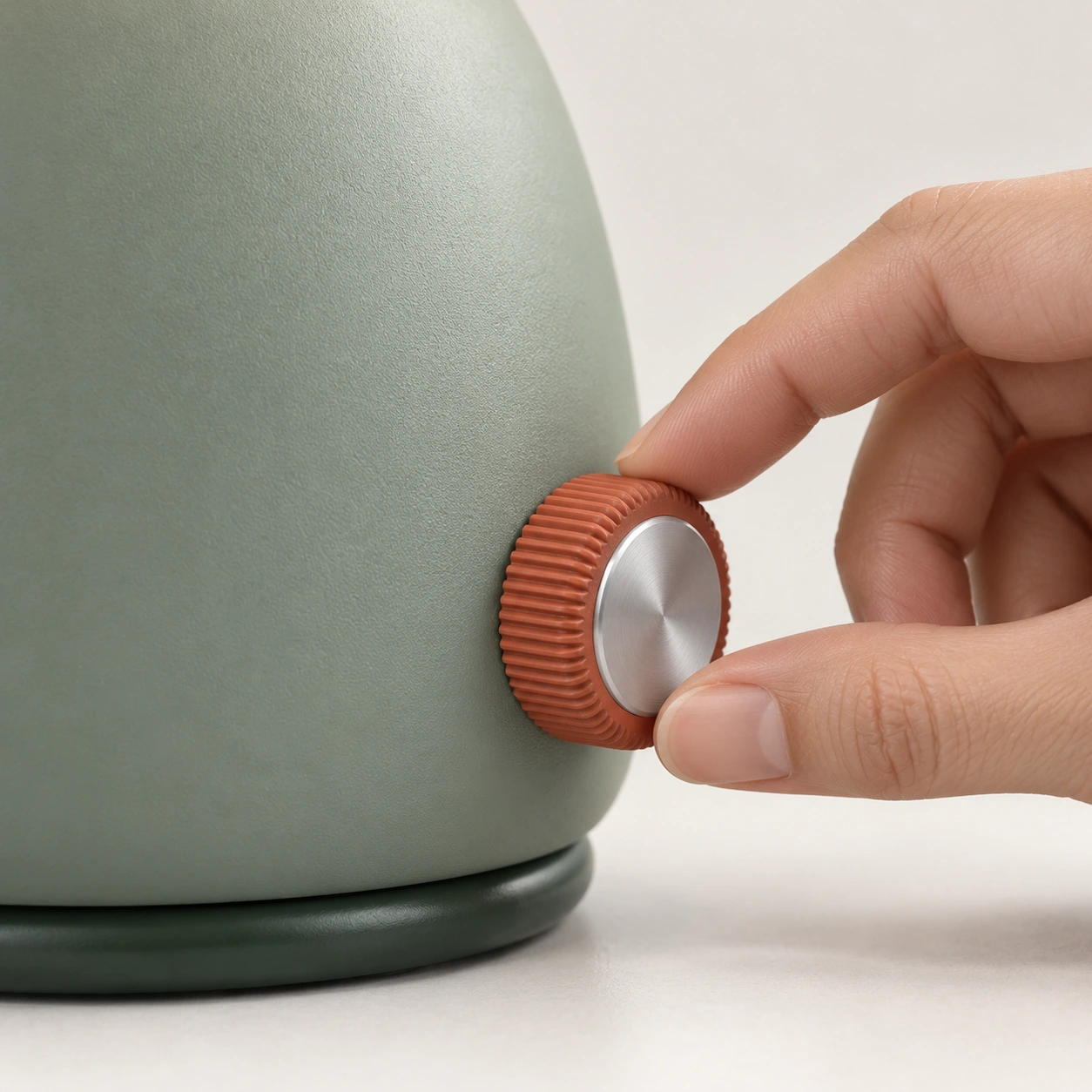 Sway Ribbed dial / turn to dim, press to switch